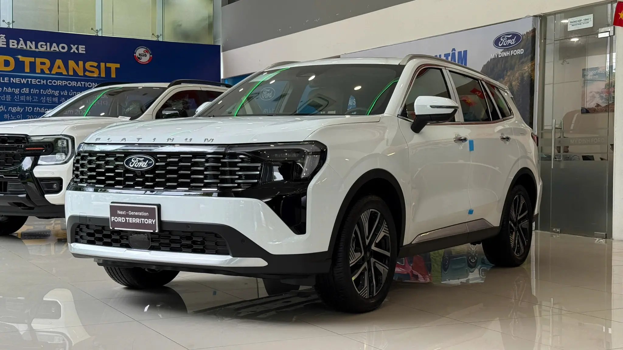 Ford Territory tại Mỹ Đình Ford